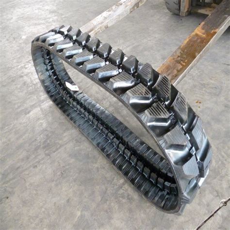 digger rubber track replacement